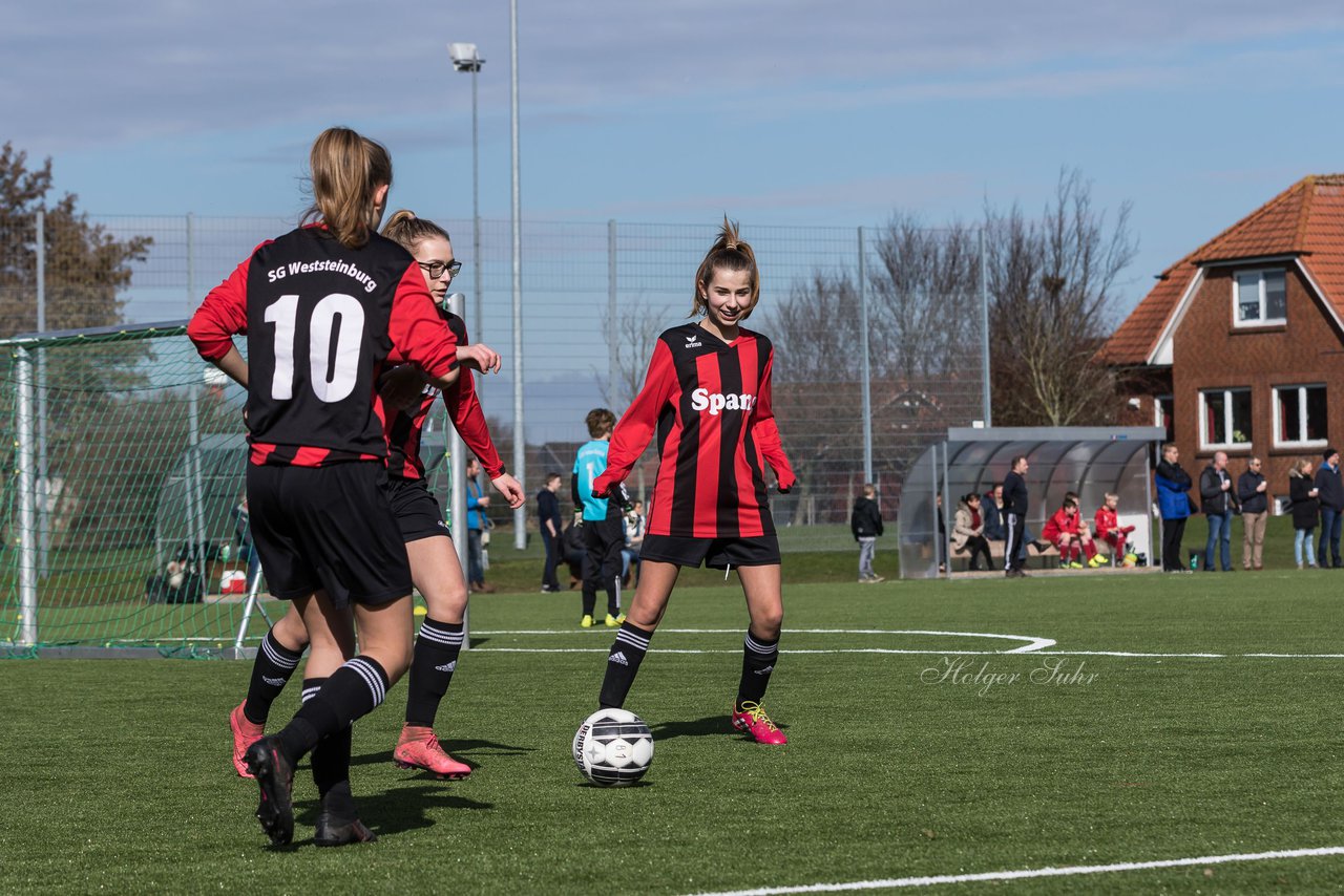 Bild 71 - B-Juniorinnen SG Weststeinburg/Bei - SV Fisia 03 : Ergebnis: 1:2